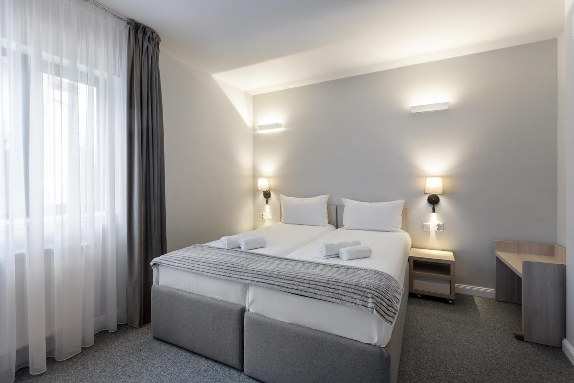 Eden Grand Resort Предеал Екстериор снимка
