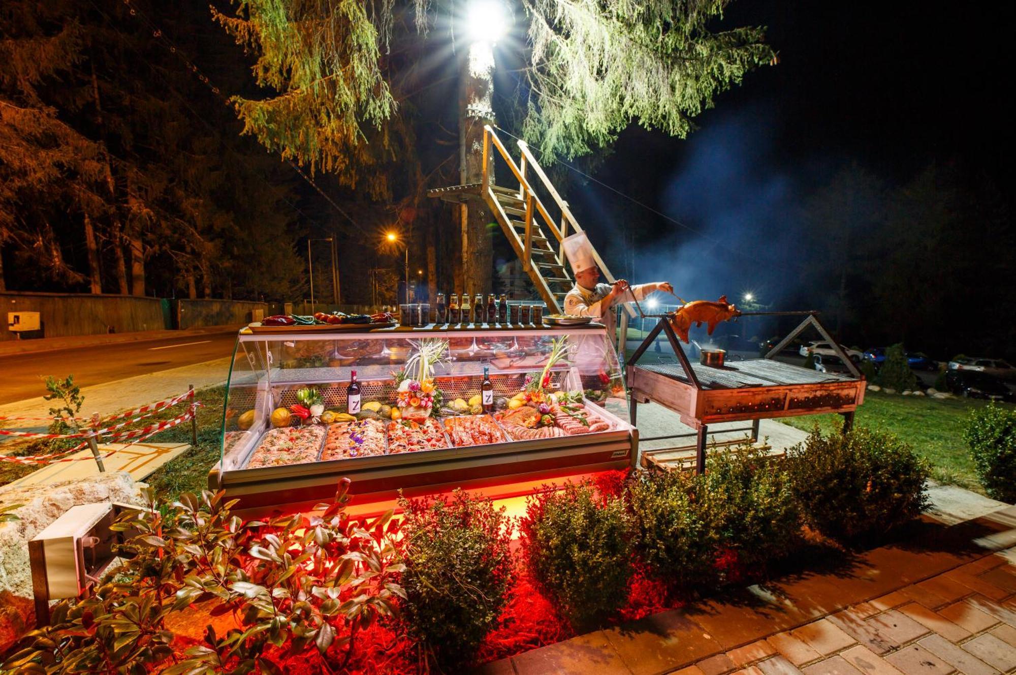 Eden Grand Resort Предеал Екстериор снимка