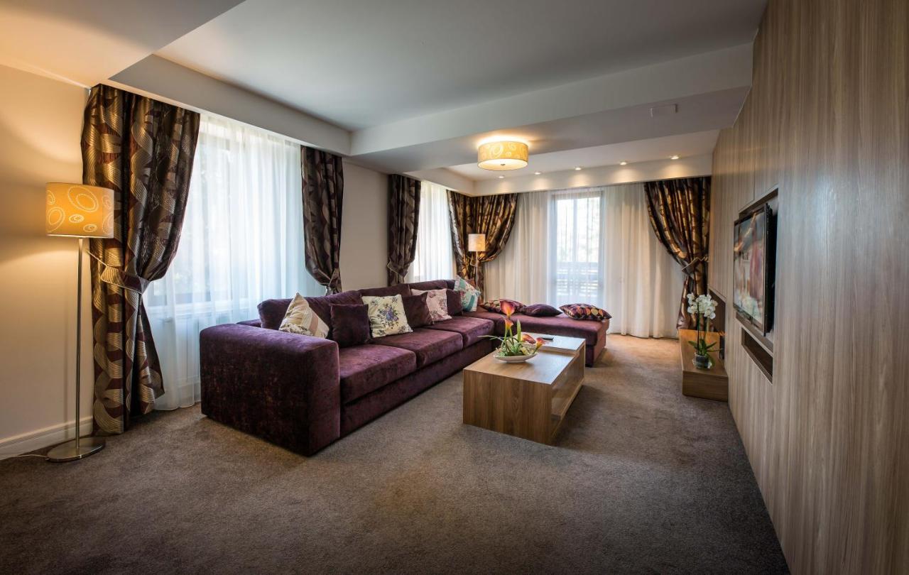 Eden Grand Resort Предеал Екстериор снимка