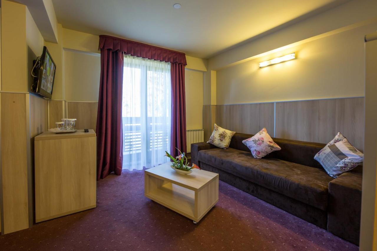 Eden Grand Resort Предеал Екстериор снимка